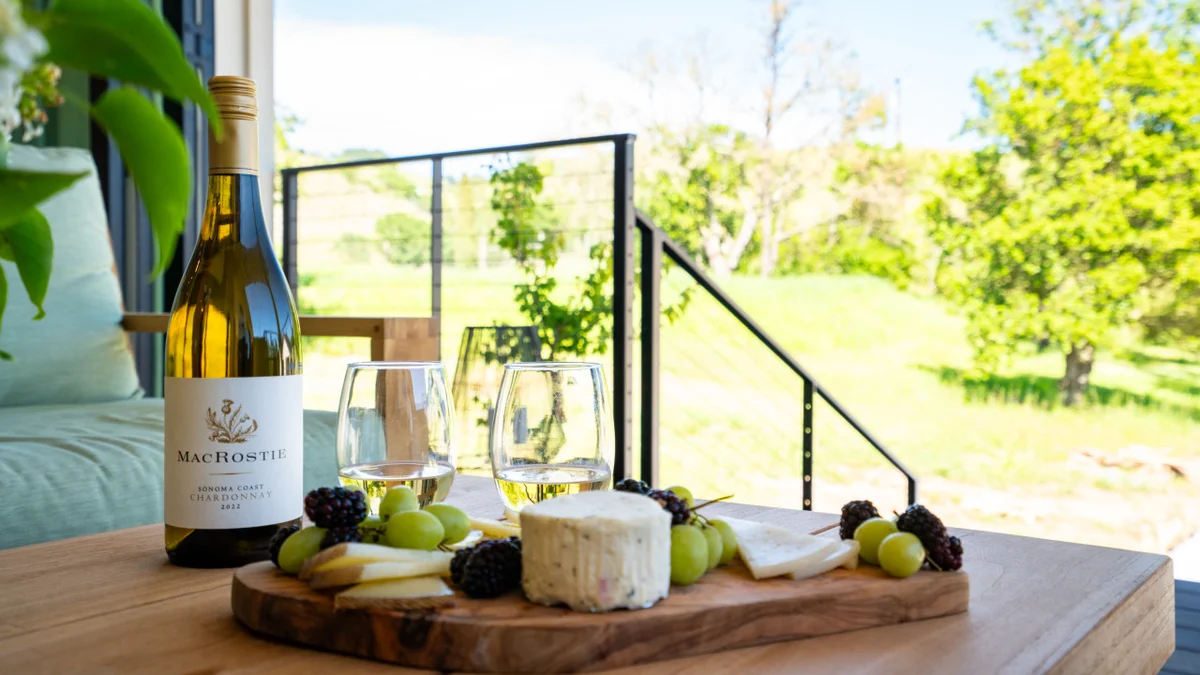 Healdsburg Haven - 3 BD plus Den, Pool, Spa & Wine Tasting #115