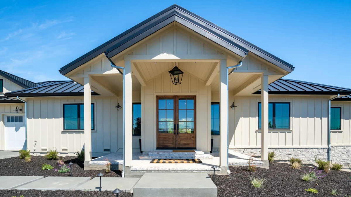Healdsburg Haven - 3 BD plus Den, Pool, Spa & Wine Tasting #139