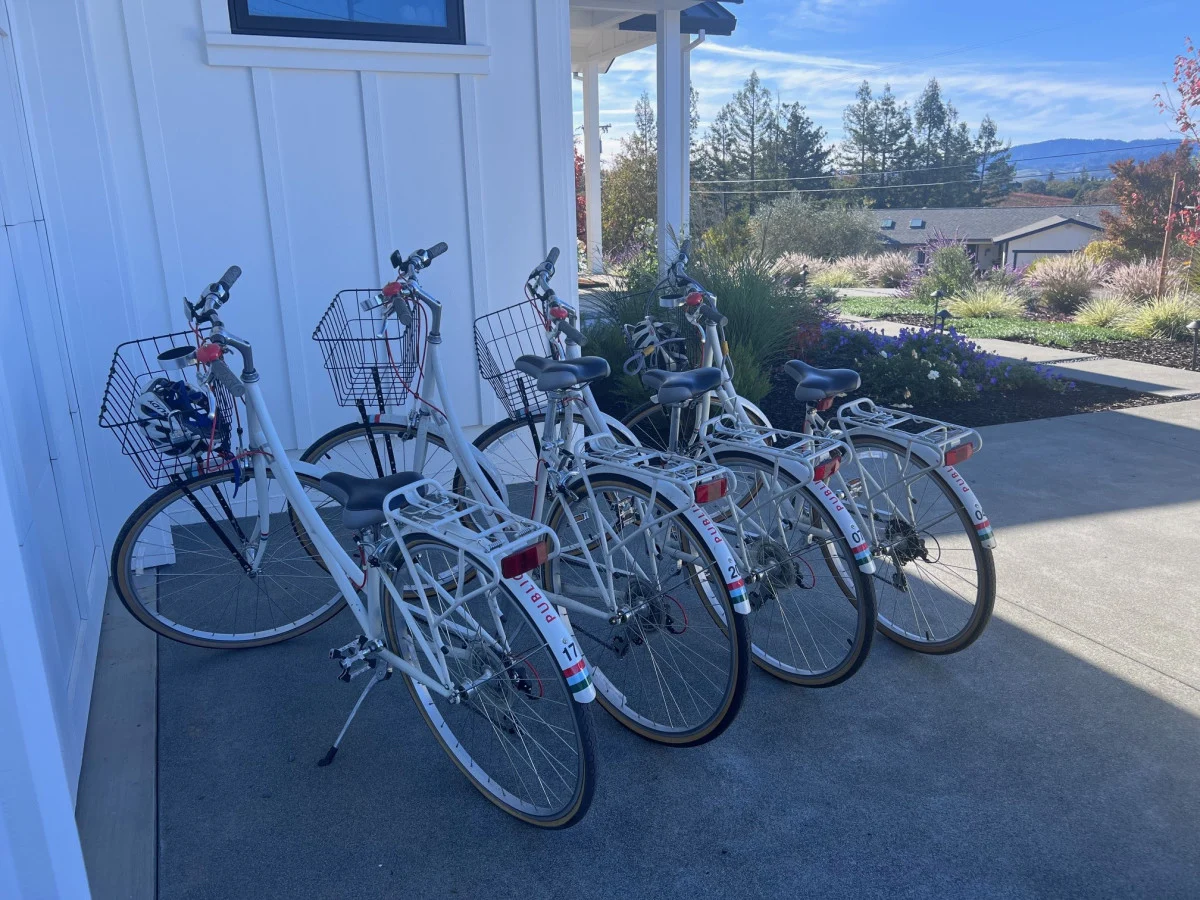 Healdsburg Haven - 3 BD plus Den, Pool, Spa & Wine Tasting #134