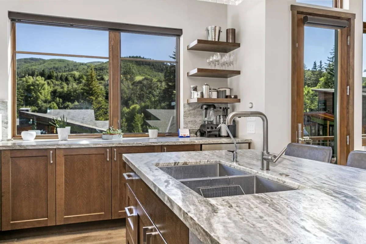 LUXE Riverfront Mountain Retreat | Walk to Gondola #60