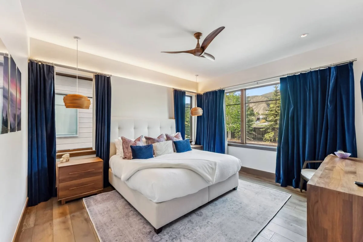 LUXE Riverfront Mountain Retreat | Walk to Gondola #84