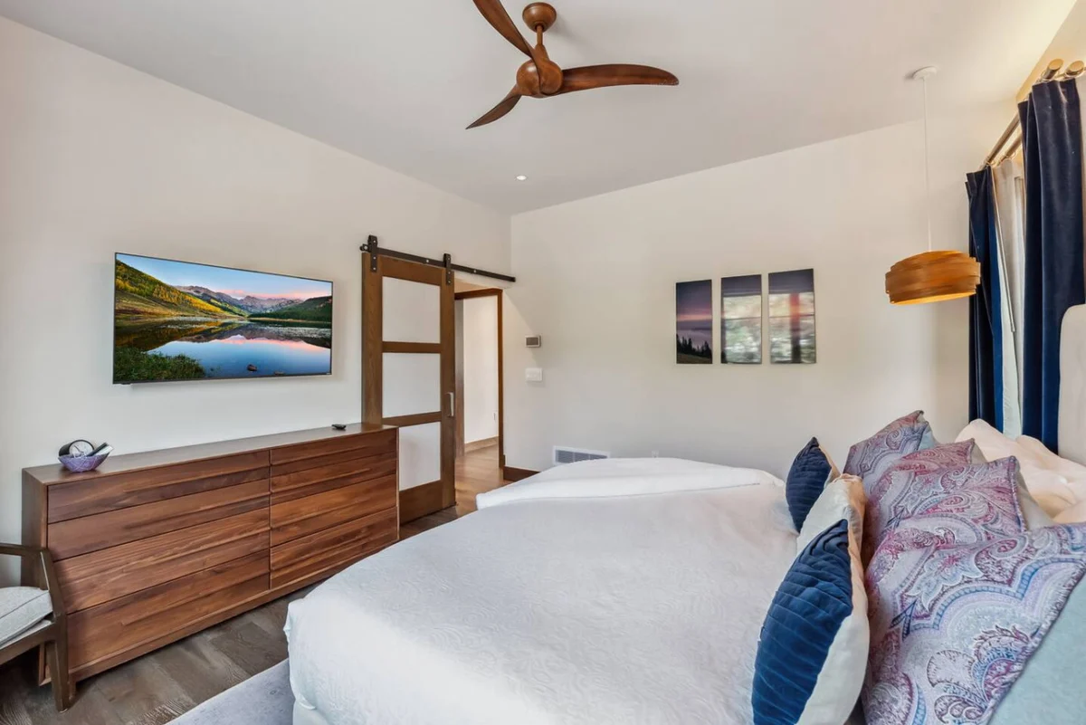 LUXE Riverfront Mountain Retreat | Walk to Gondola #99