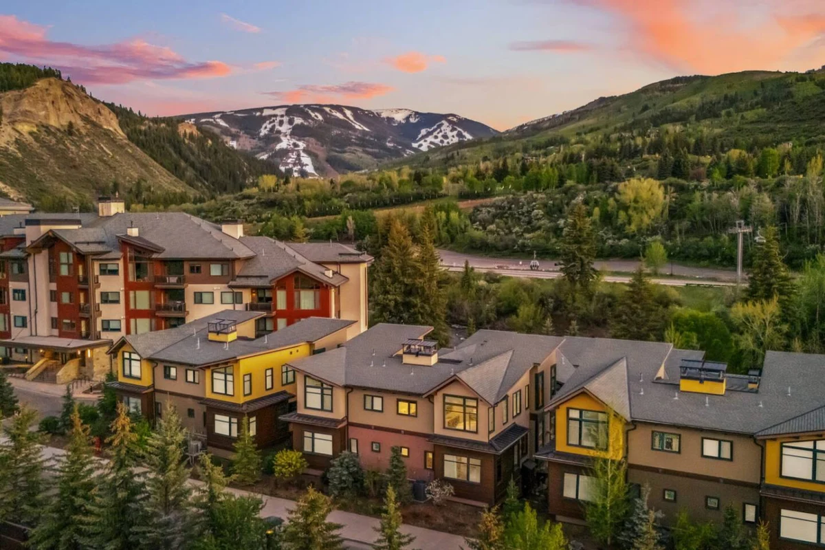 LUXE Riverfront Mountain Retreat | Walk to Gondola #71