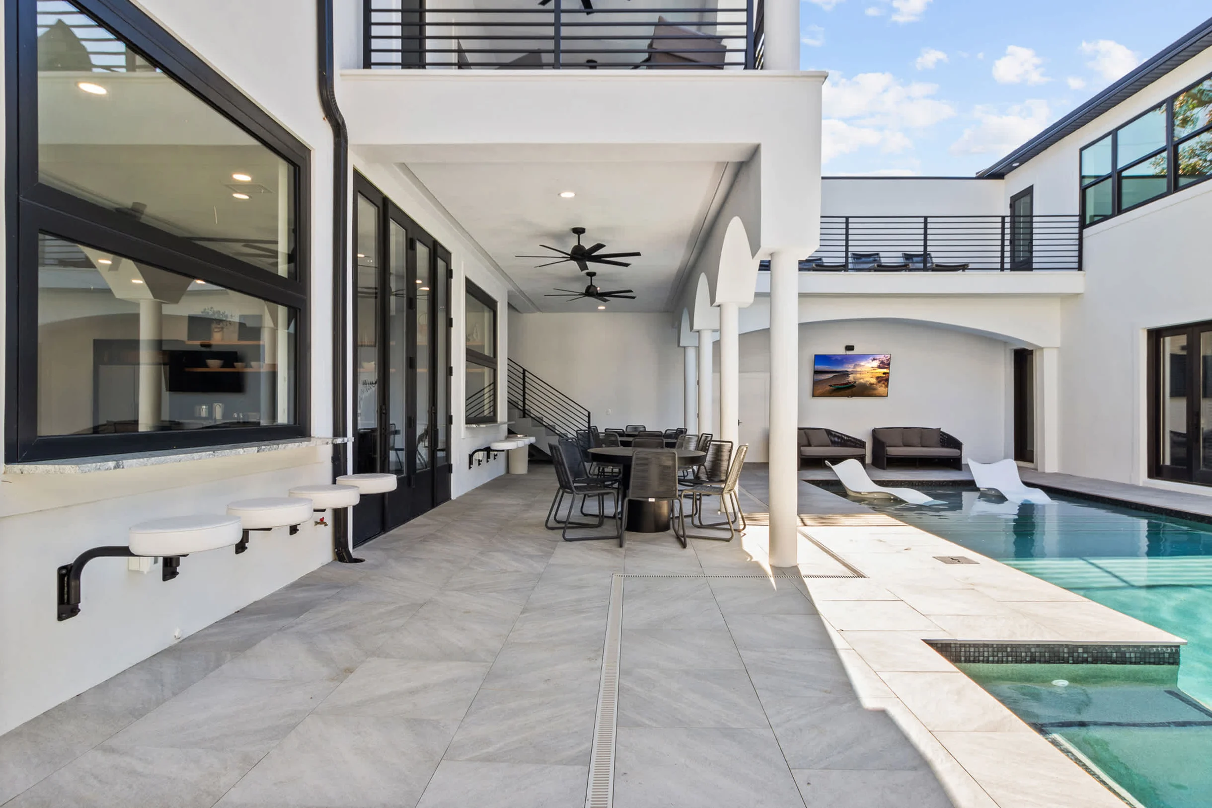 Wander Tampa Estate #122