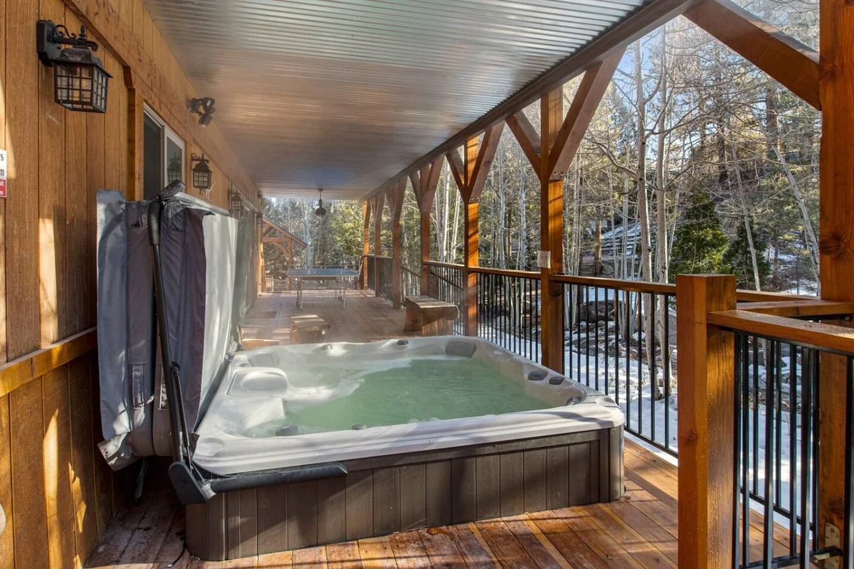 Eagle Creek Hot Tub, Game Room, Private Sled Hill #137
