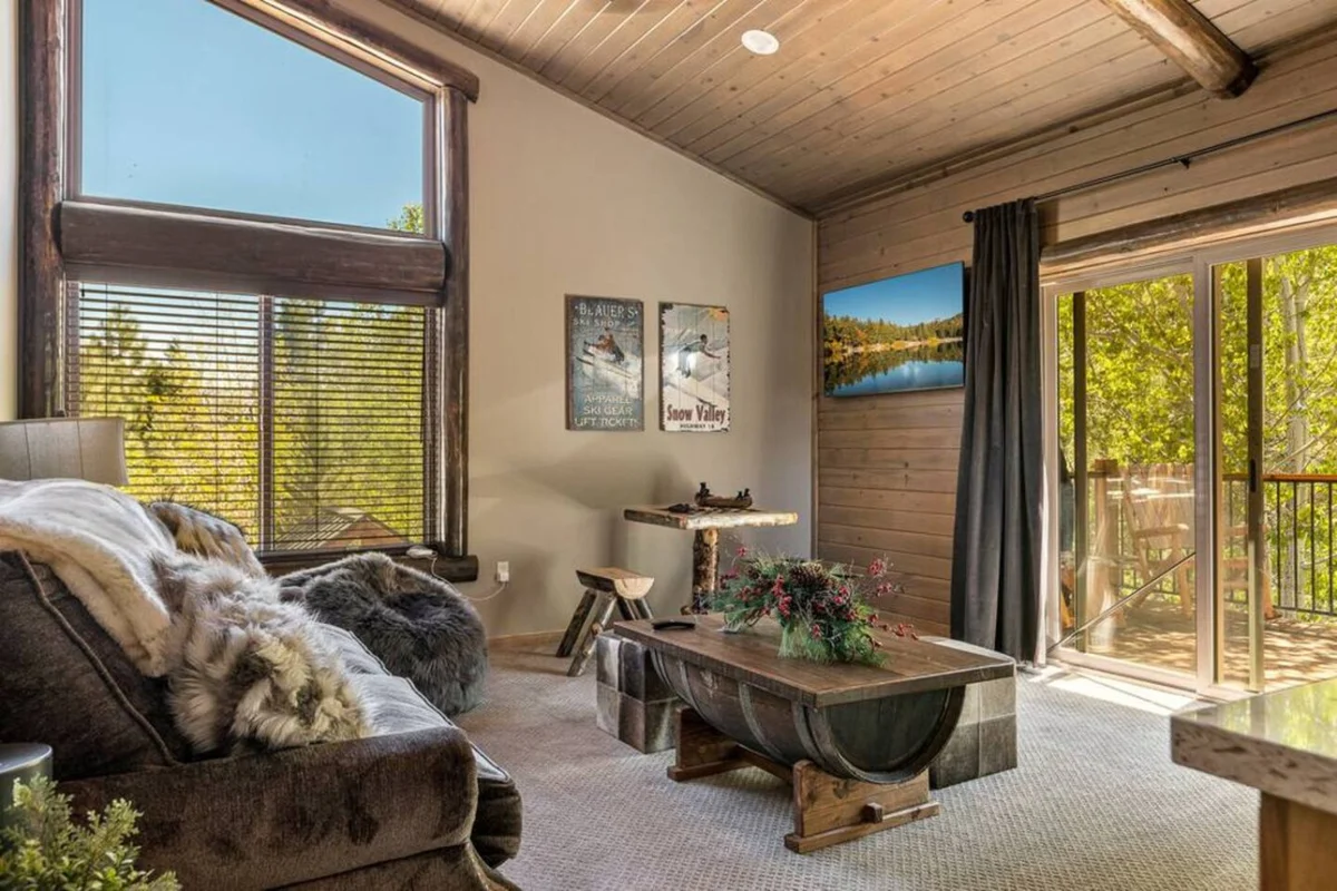 Eagle Creek Hot Tub, Game Room, Private Sled Hill #124