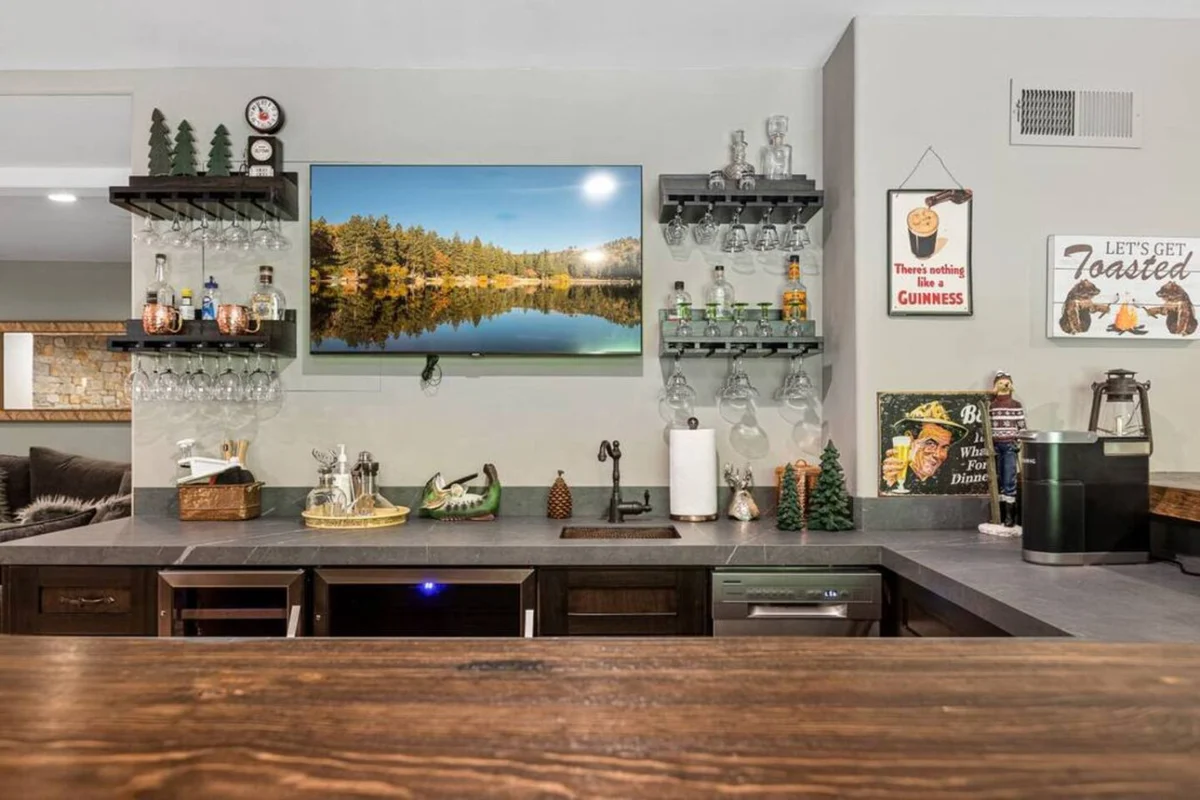 Eagle Creek Hot Tub, Game Room, Private Sled Hill #144