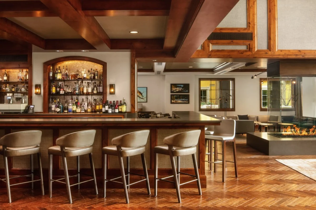 Ritz-Carlton Luxury Suite with Mountain Views #69