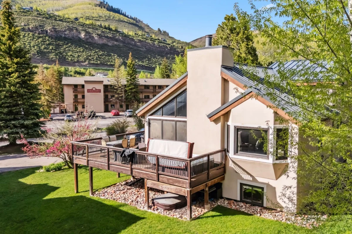 Matterhorn Haven | LUXE Vail Retreat w/ Hot Tub #69