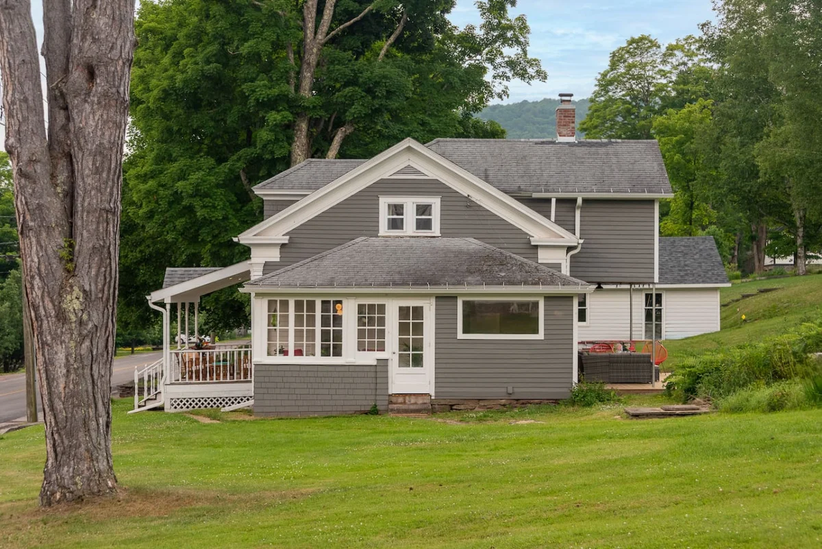 Vintage Catskills Home • Bucolic Views & Coziness #72