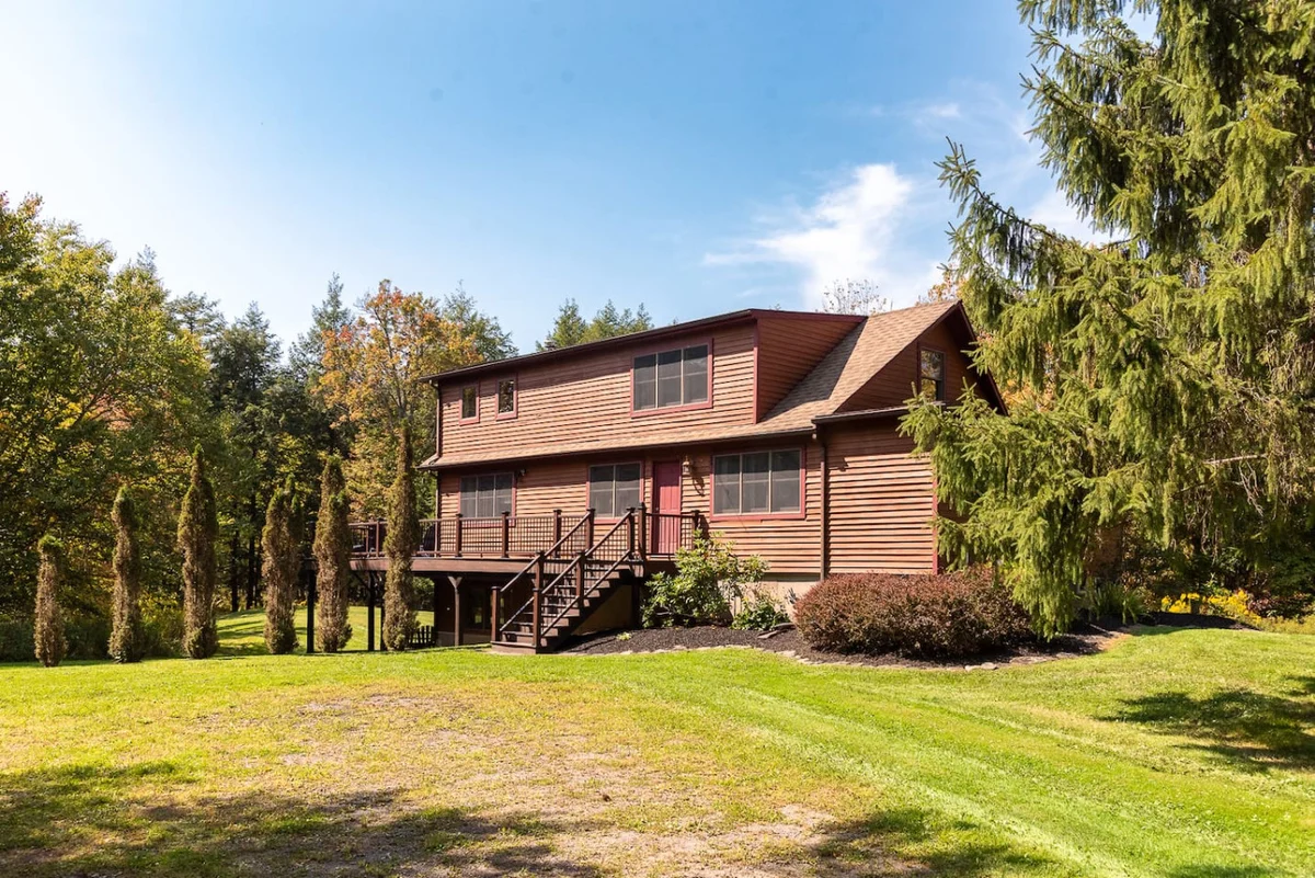 Warm & Woodsy Cabin Year-Round Escape #60