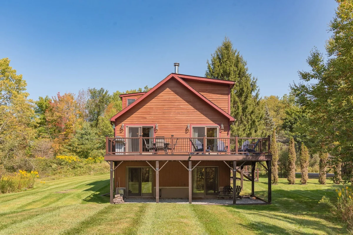 Warm & Woodsy Cabin Year-Round Escape #50