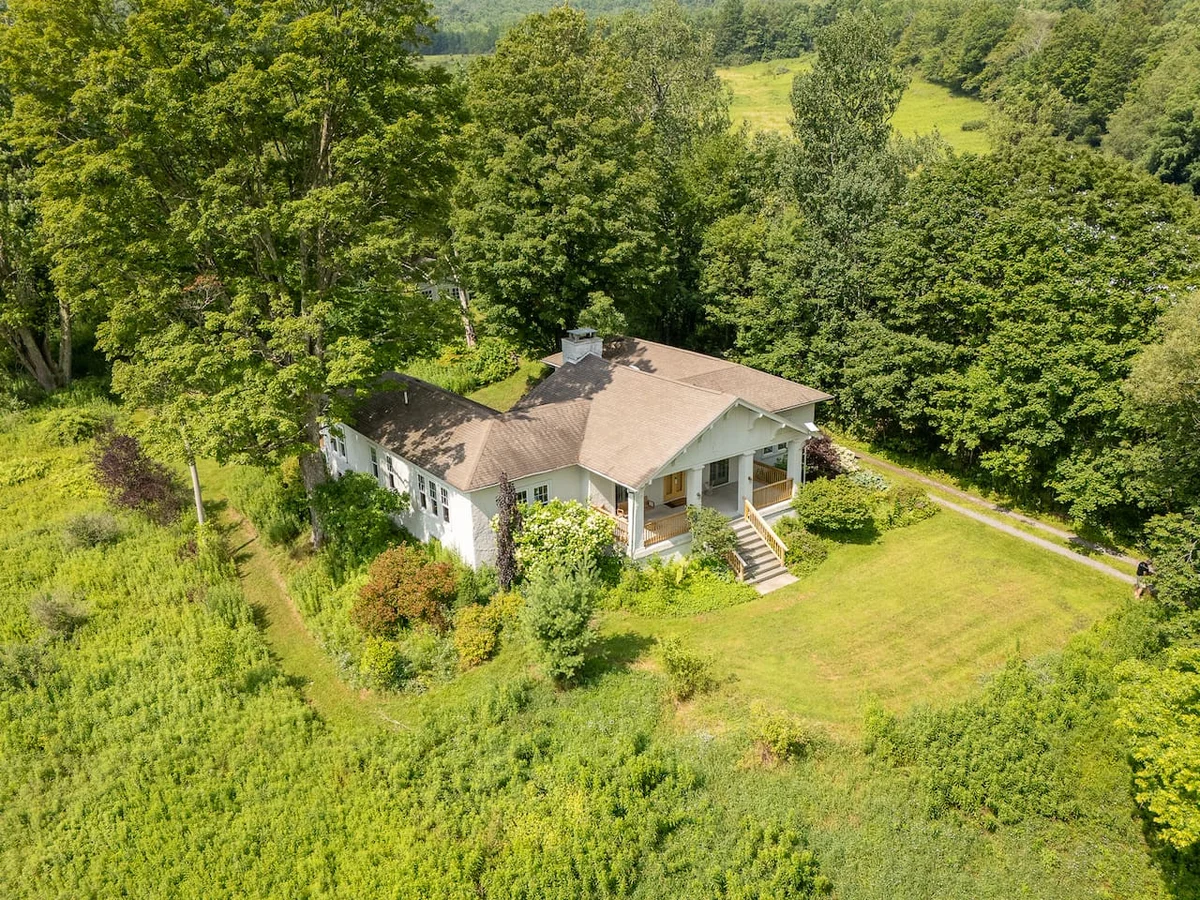 Luxe 3BR Getaway for 4 Seasons #60
