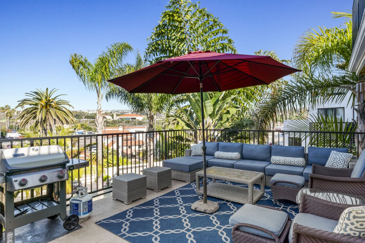 Home in San Clemente property photo 4