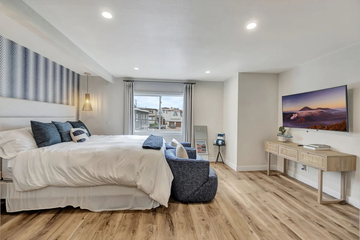 Home in San Clemente property photo 5
