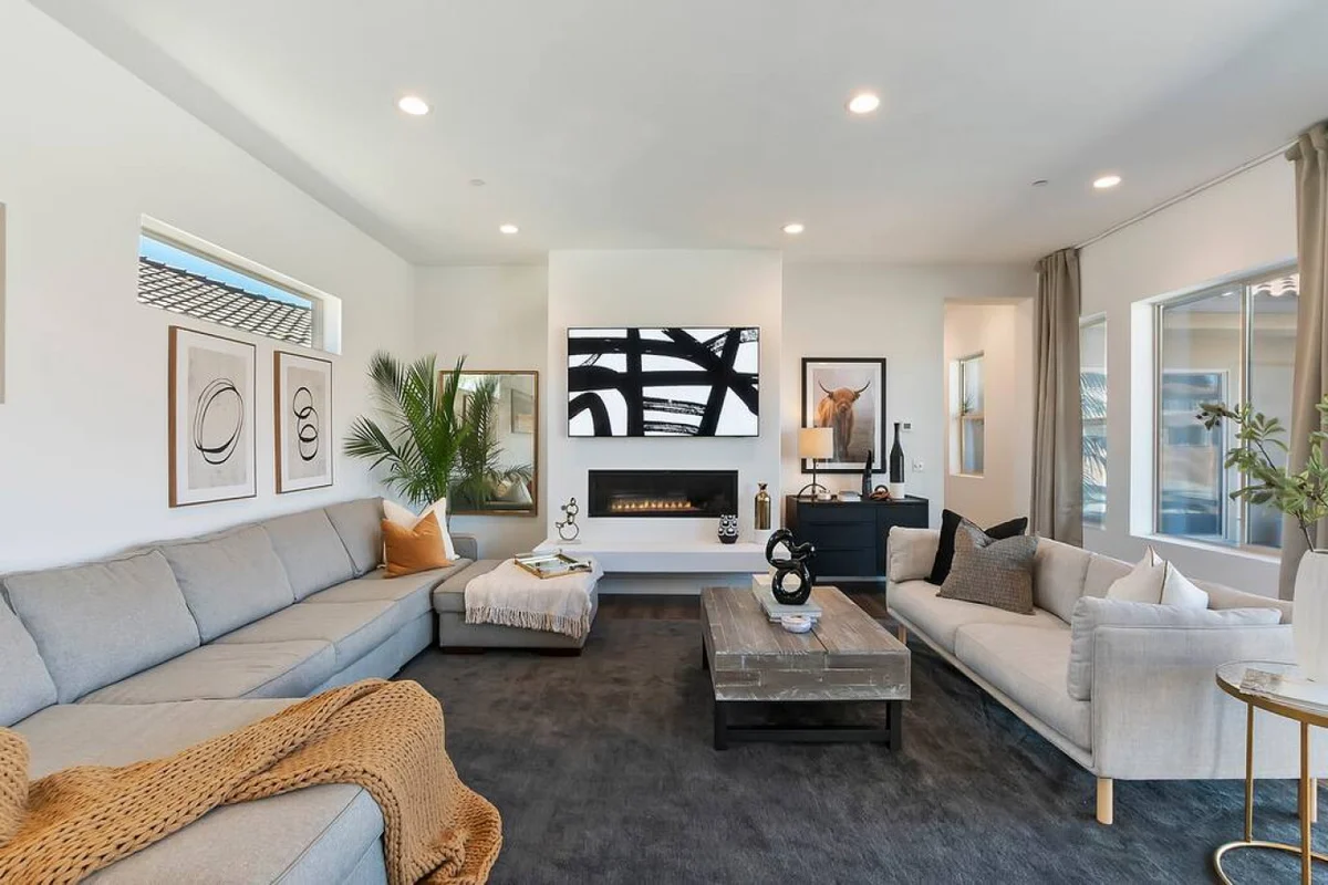 Home in La Quinta property photo 3