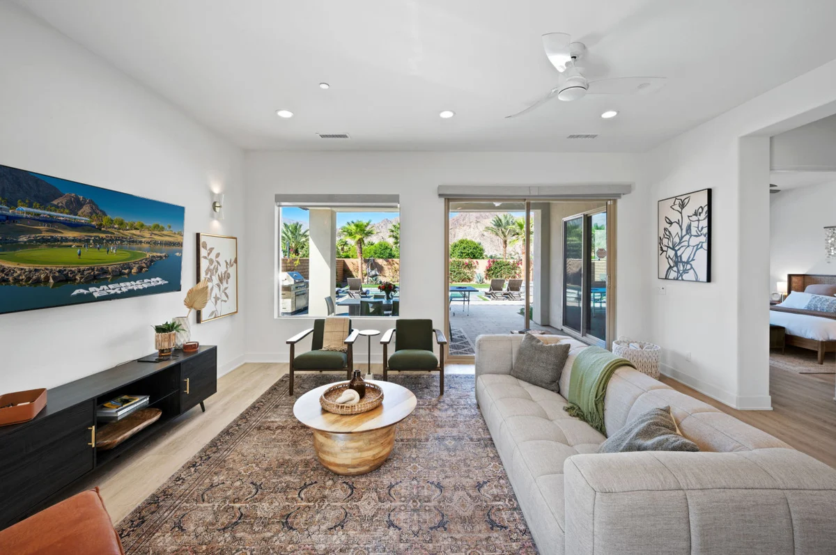 Home in La Quinta property photo 4