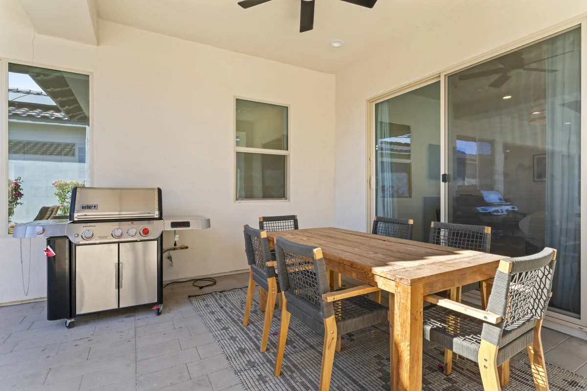 Home in La Quinta property photo 3