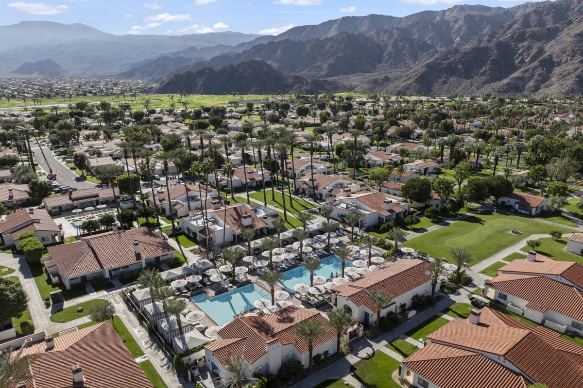 La Quinta Resort Condo 4 ensuite bath Highly upgraded property photo 4