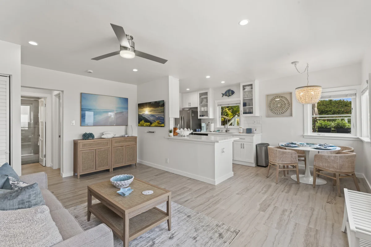 Laguna Shores Unit 3 property photo 2