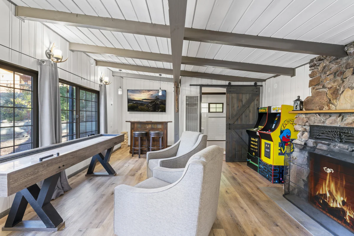 Home in Big Bear Lake property photo 5