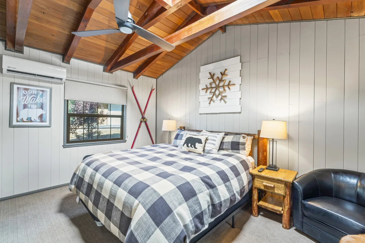 Home in Big Bear Lake property photo 3