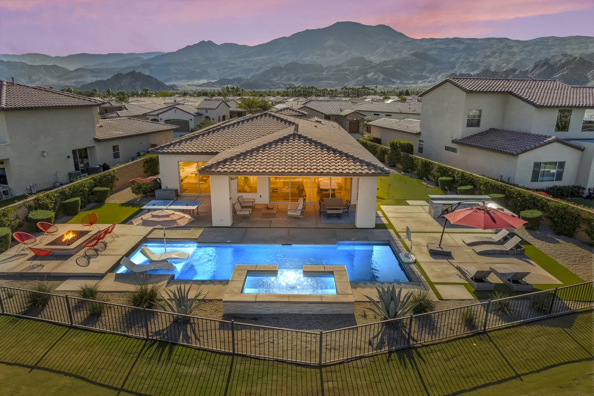 Home in La Quinta property photo 5