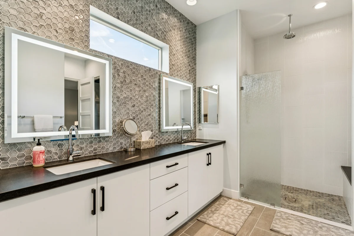 Home in La Quinta property photo 5