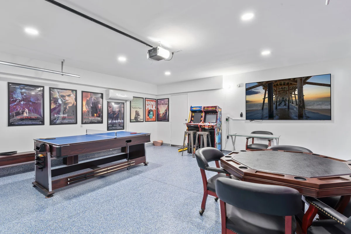 Private Pickleball Court, Pool/Spa, Game Room and More property photo 5