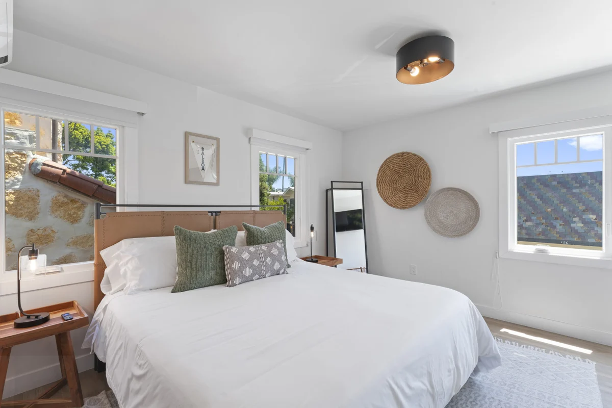 THE Balboa Island House 5 Bed/5 En Suite Bath, Ferry close property photo 3