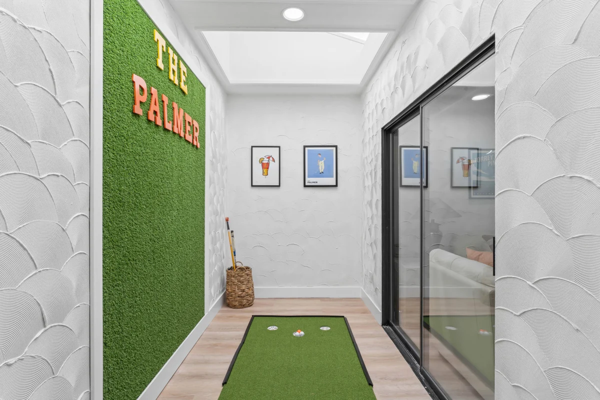 Home in Palm Desert property photo 4