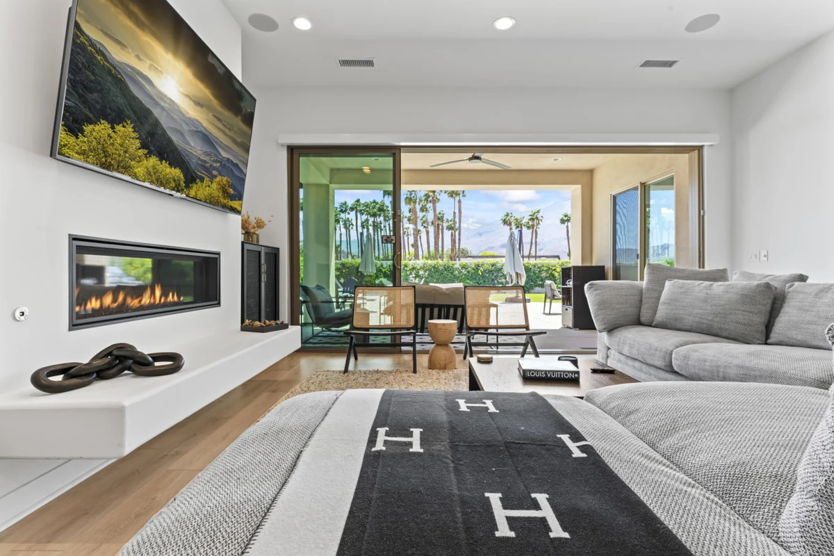 The Platinum House property photo 3