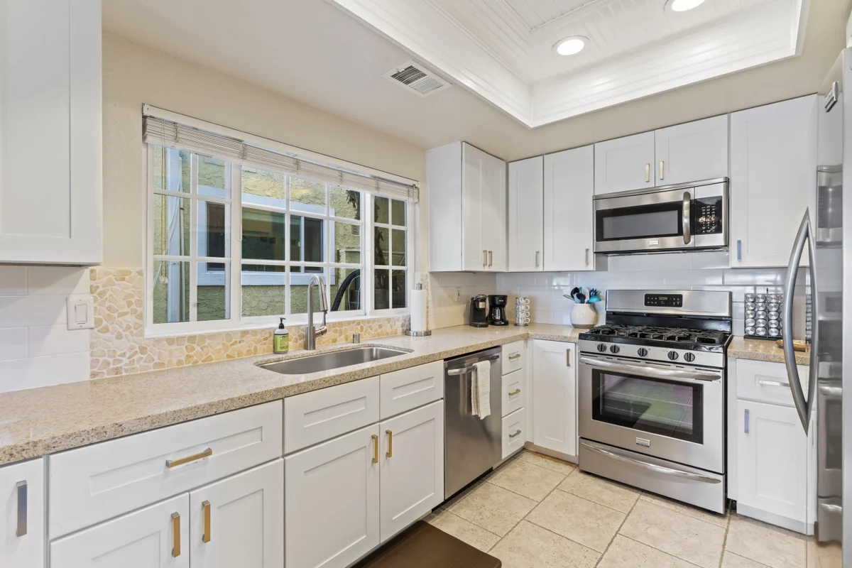 Home in San Clemente property photo 5