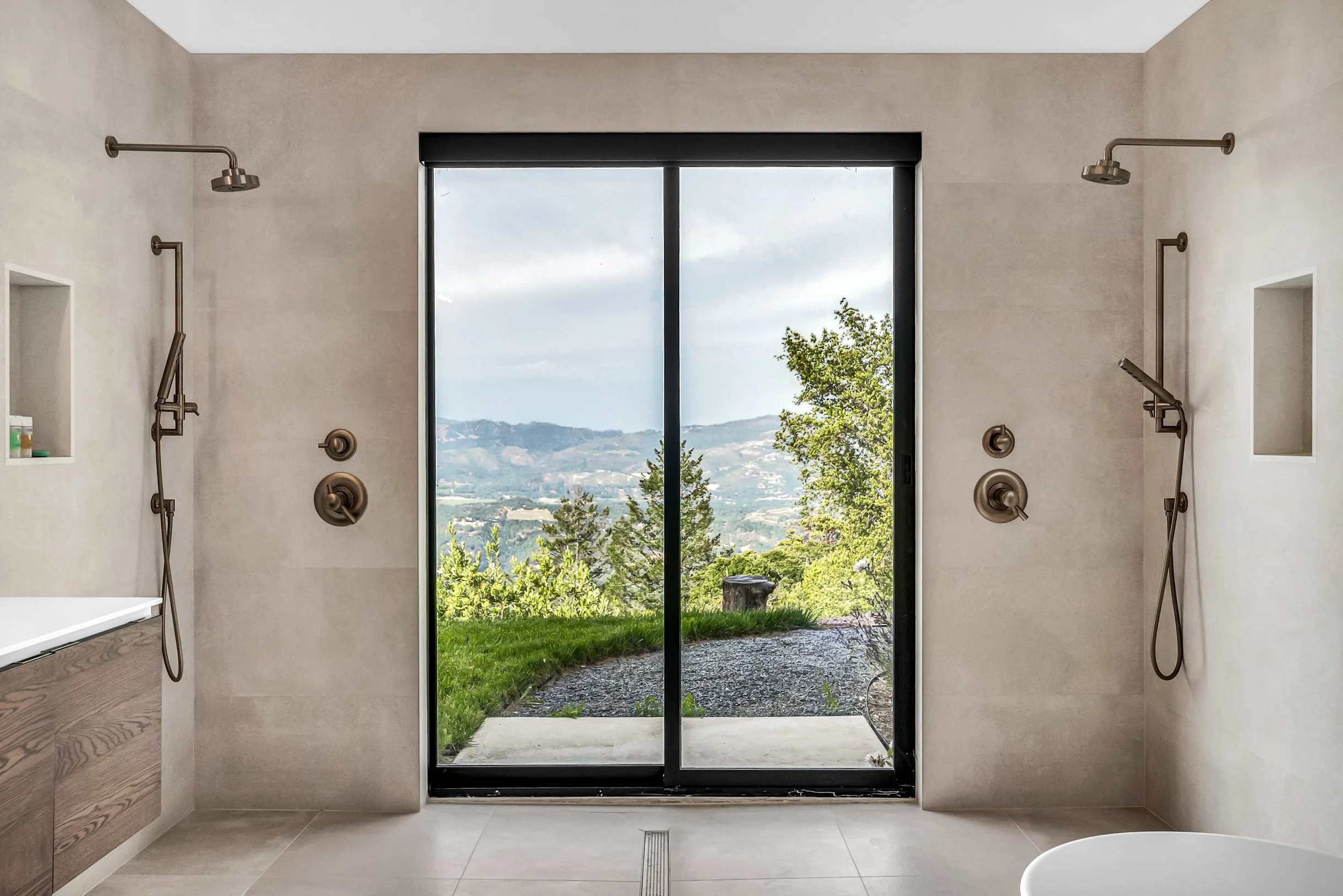 Wander Sonoma Estate #105