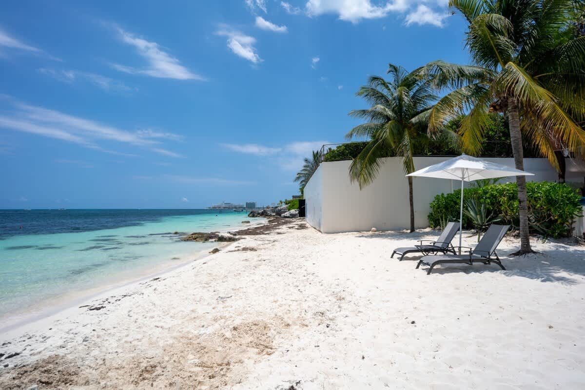 Wander Cancun Shores #119