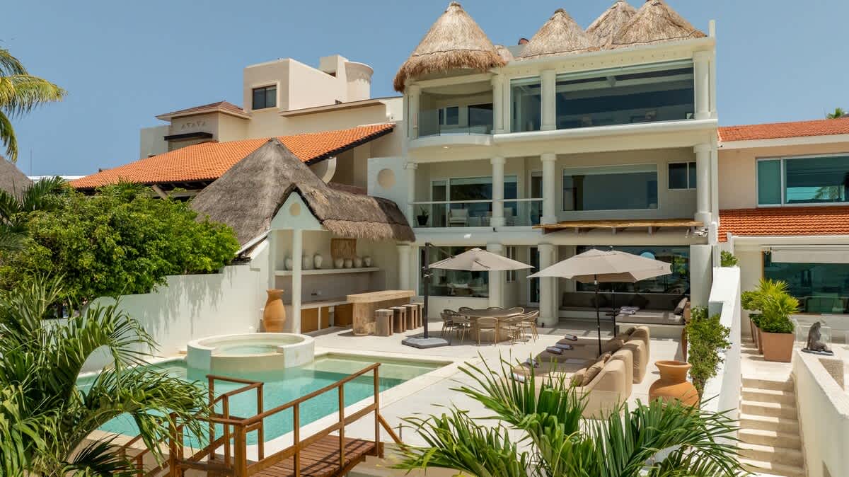 Wander Cancun Sands #169