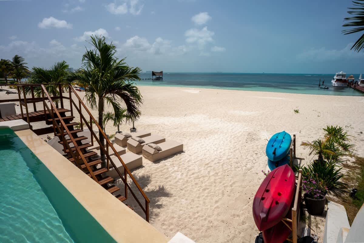 Wander Cancun Sands #162
