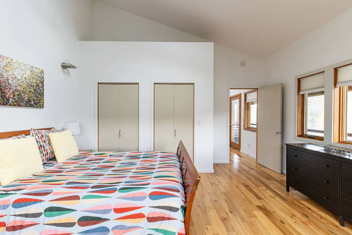 Secluded Catskills • 20 Acres, Views + Fire Pit #126
