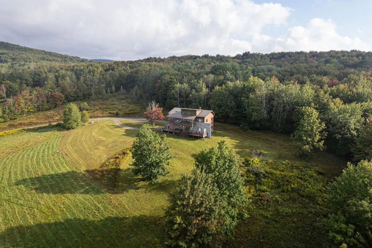Secluded Catskills • 20 Acres, Views + Fire Pit #96