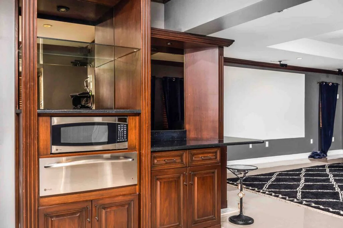 Massive Villa, Movie theater, Pool, & Jacuzzi ! #71