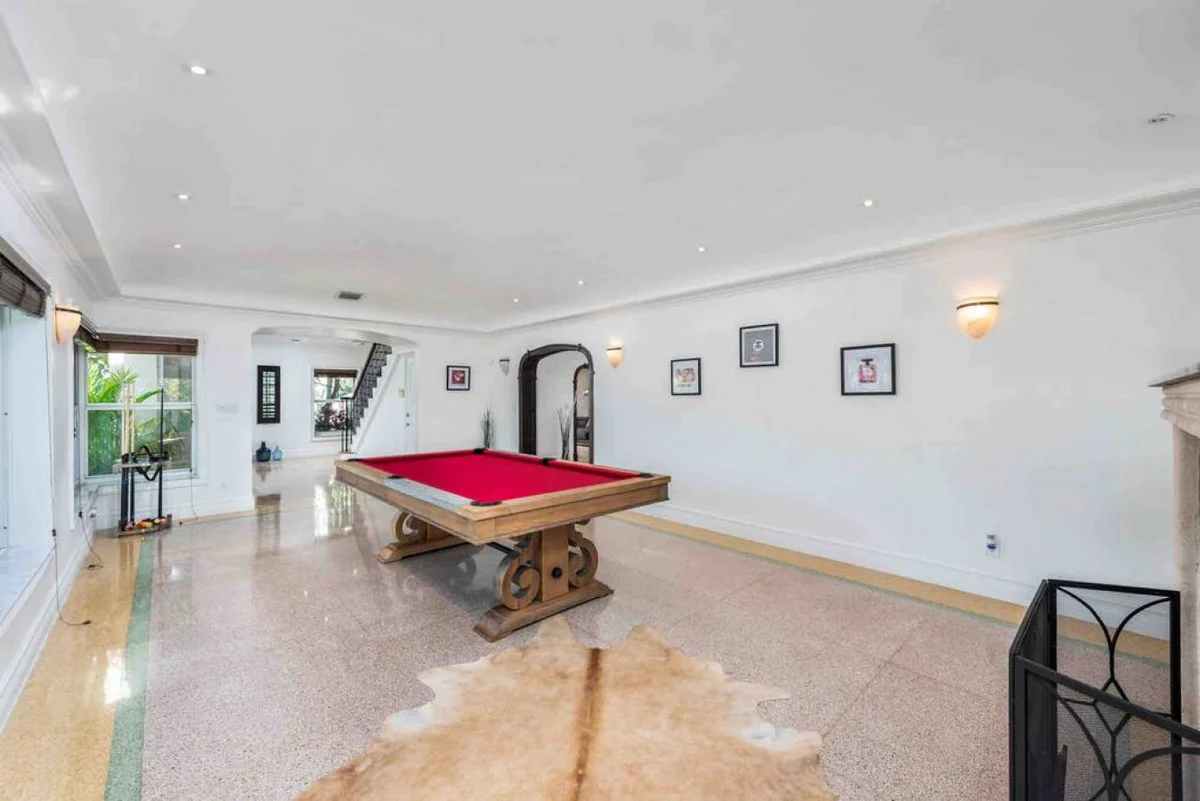 Massive Villa, Movie theater, Pool, & Jacuzzi ! #60
