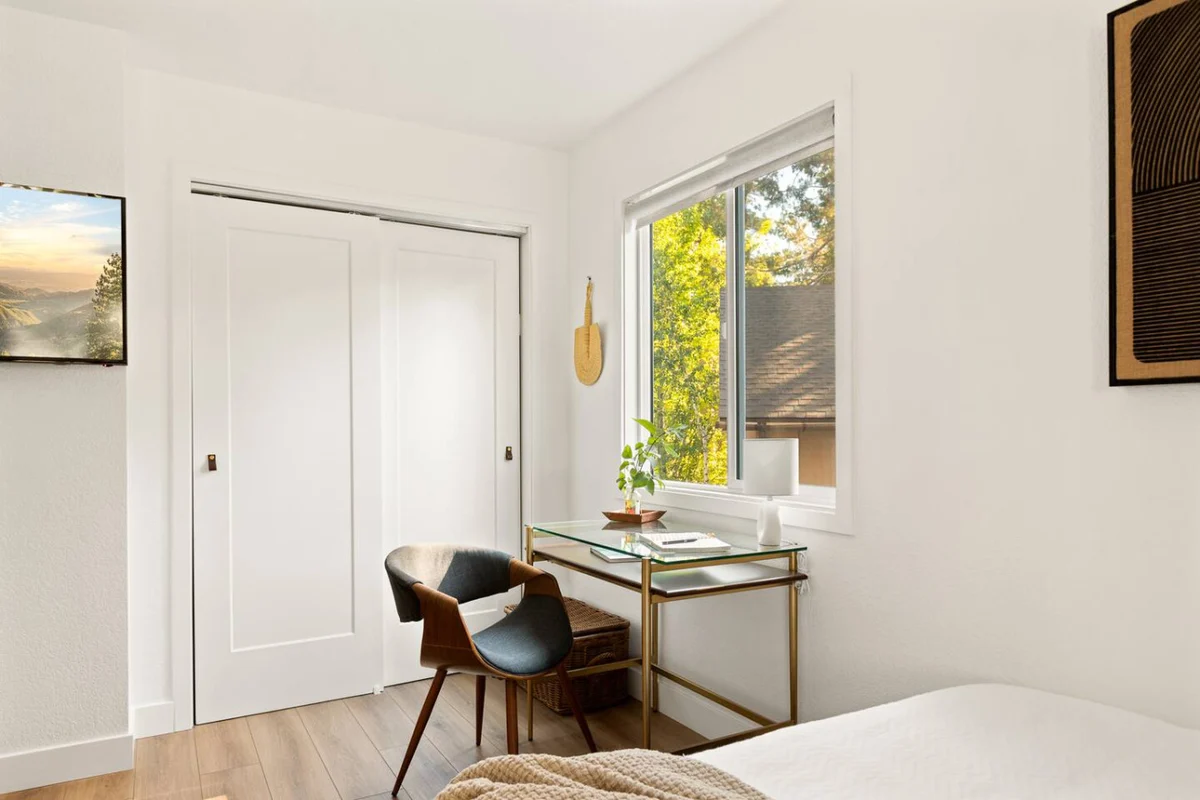 Mont Moderne, 5 Minutes to Ski Resorts & Hot Tub #109