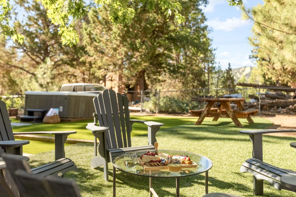 Mont Moderne, 5 Minutes to Ski Resorts & Hot Tub #101