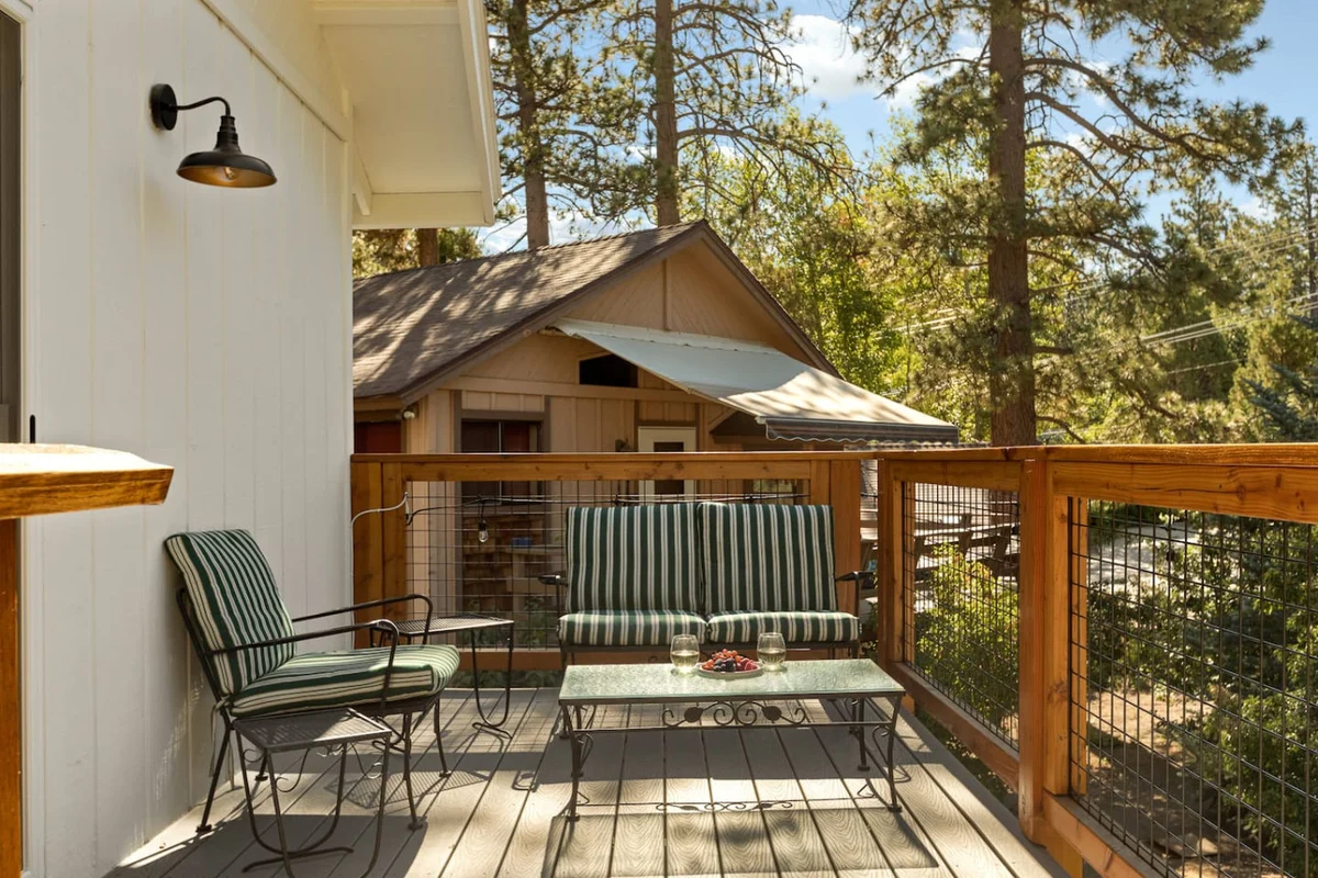 Mont Moderne, 5 Minutes to Ski Resorts & Hot Tub #107
