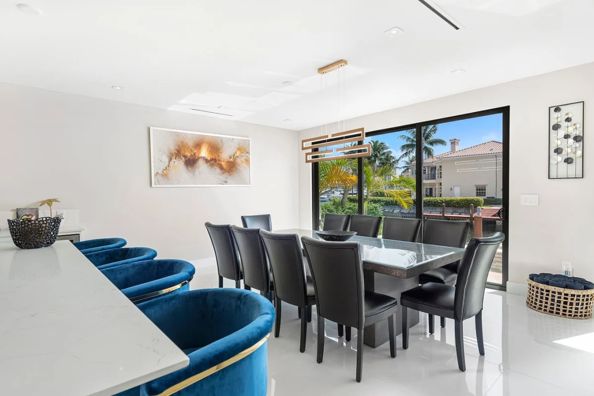 Waterfront Villa / Heated Pool, Gameroom, Sleeps12 #46