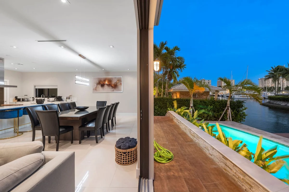 Waterfront Villa / Heated Pool, Gameroom, Sleeps12 #76