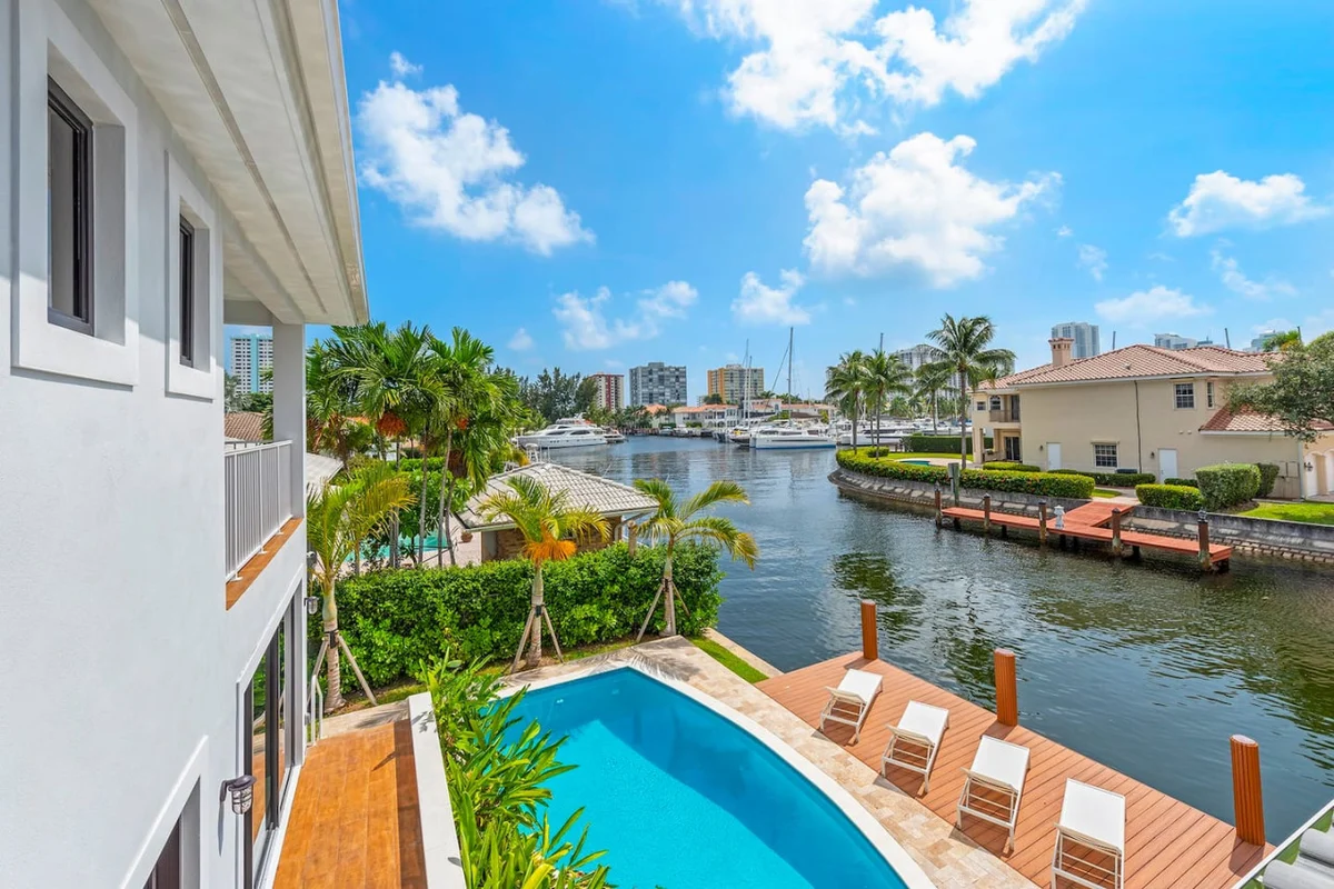 Waterfront Villa / Heated Pool, Gameroom, Sleeps12 #84