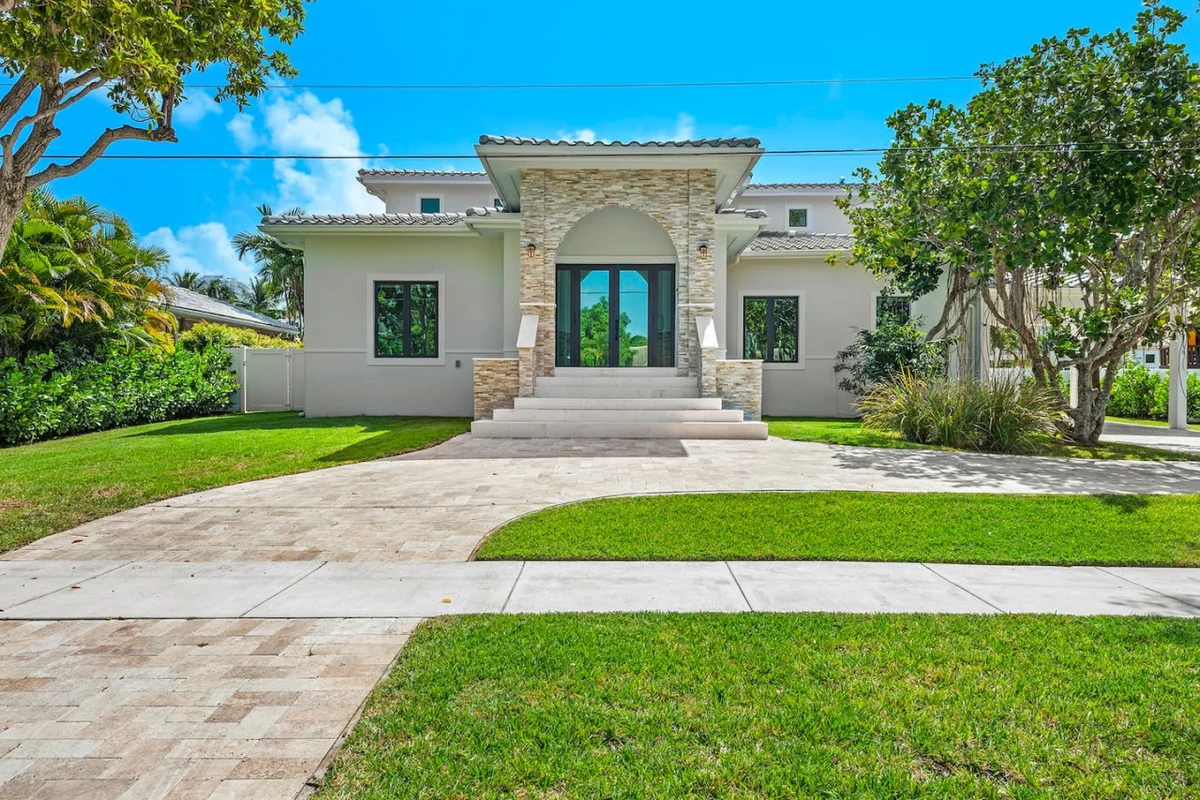 Waterfront Villa / Heated Pool, Gameroom, Sleeps12 #82