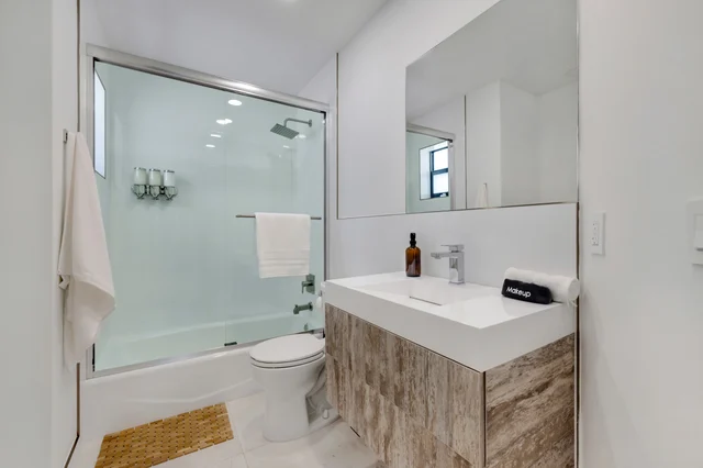 7BR Villa sleeps 12 / Pool, Jacuzzi, Pickleball