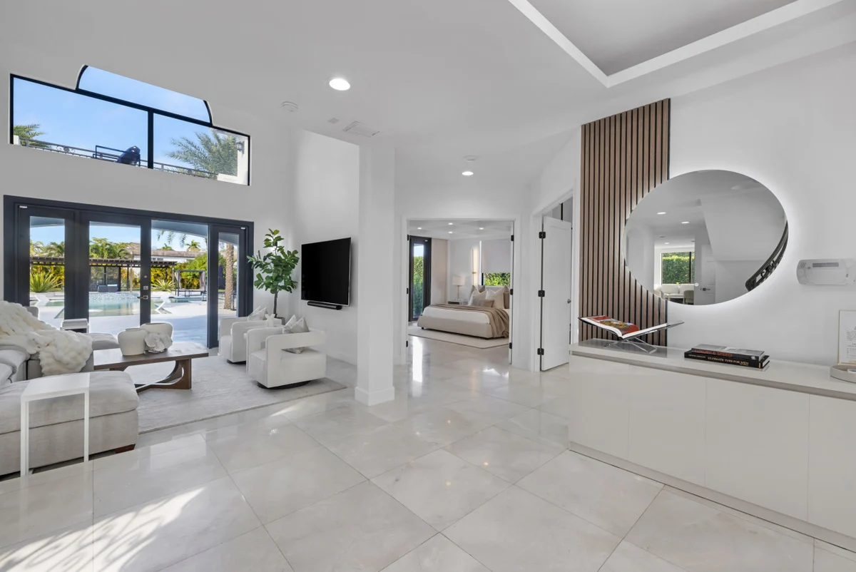 7BR Villa sleeps 12 / Pool, Jacuzzi, Pickleball #129